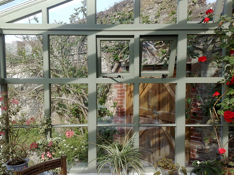 Robeda Joinery Made to Measure Conservatories