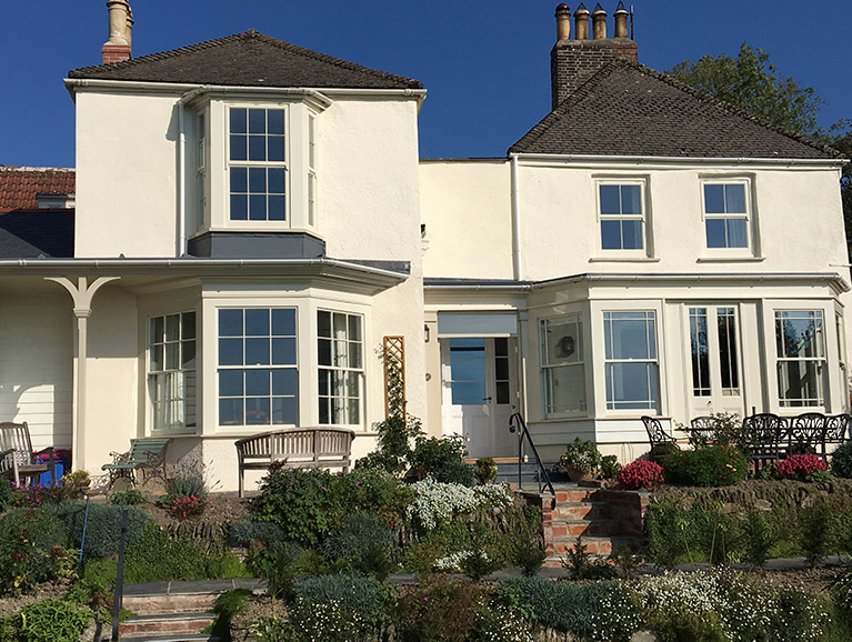 Robeda Joinery Made to Measure Sliding Sash Window